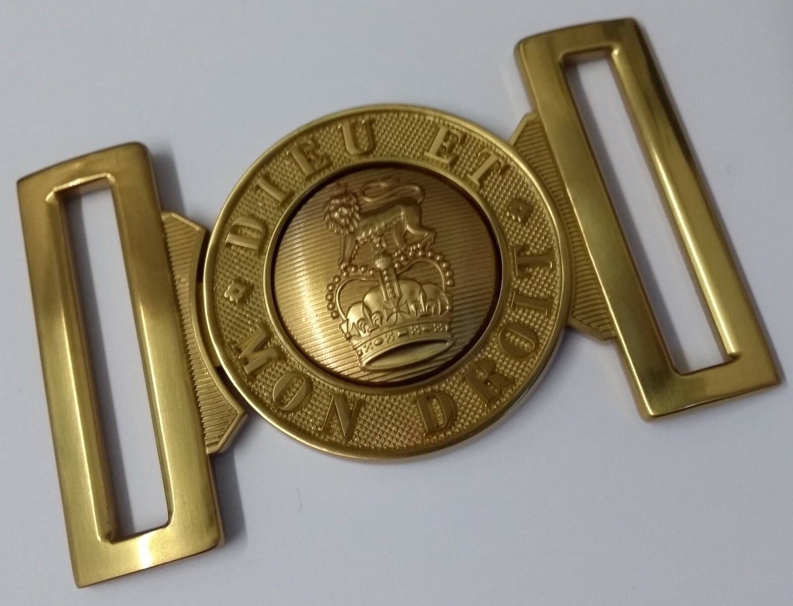 British Ceremonial Belt Buckle With "DIEU ET MON DROIT" Logo - NEW
