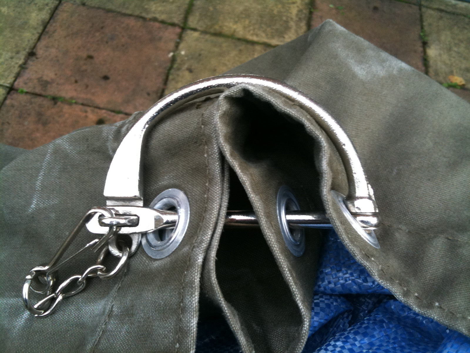 D Ring Lock Kit Bag / Kitbag / Duffle bag / Sandbag Handle / D-ring