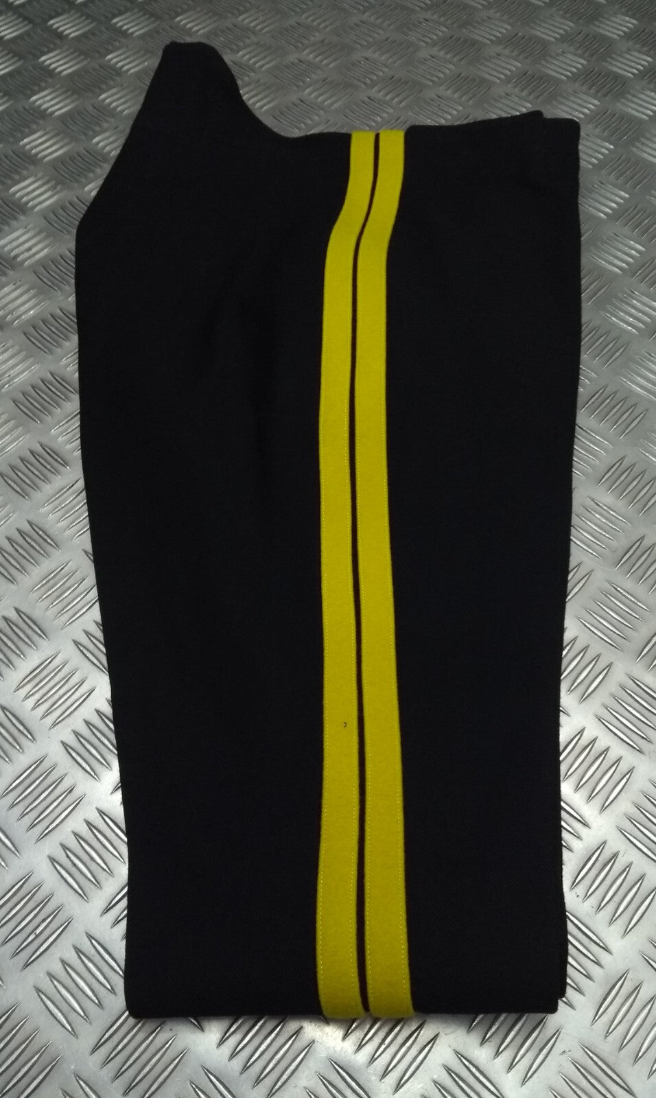 Vintage British Army No1 Overalls Trousers BDS 1964 Yellow Stripe G.D.S Unissued