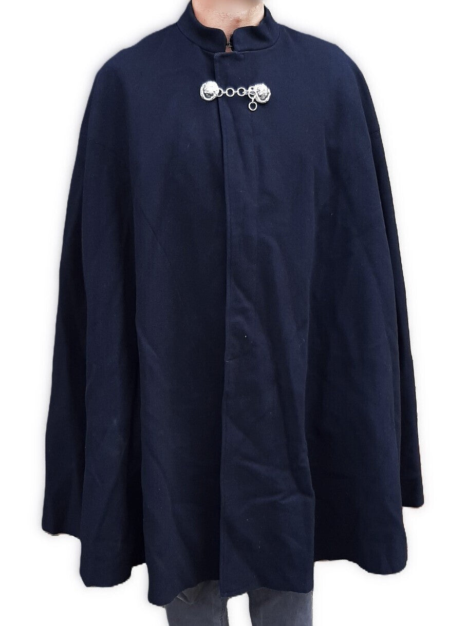 Vintage British Cape Navy Blue Wool With Chrome Lion Head Clasp Size XL