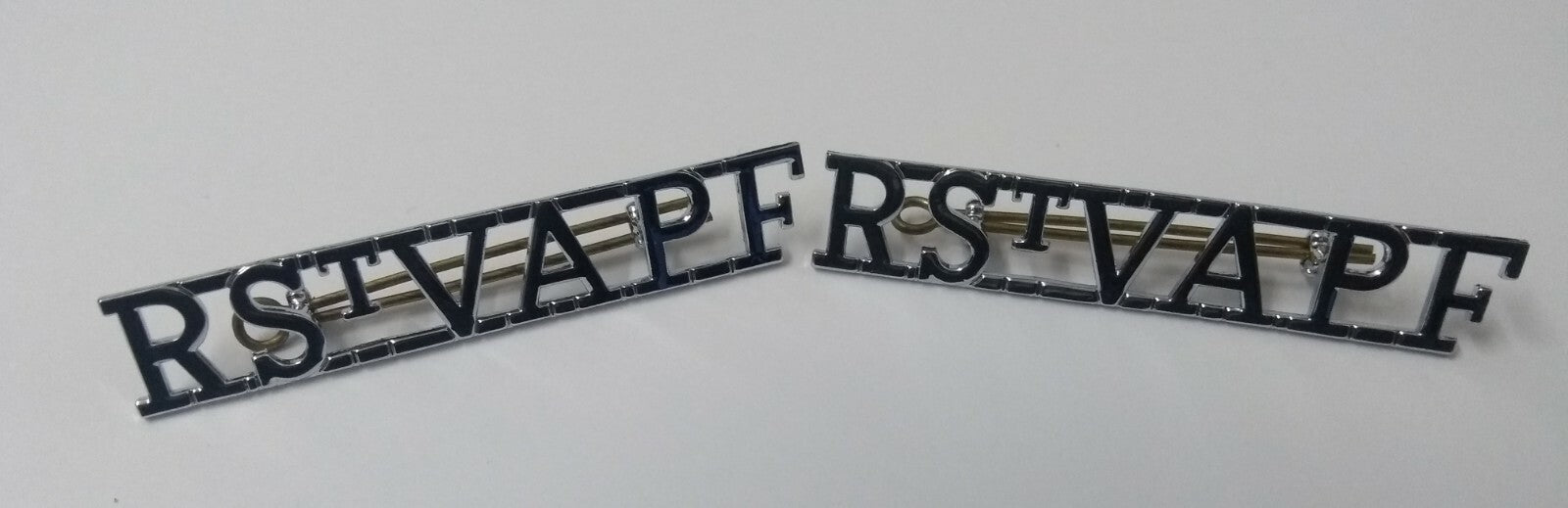 Royal St Vincent "R St V A P F" Insignia Chrome Shoulder Title MFCD9