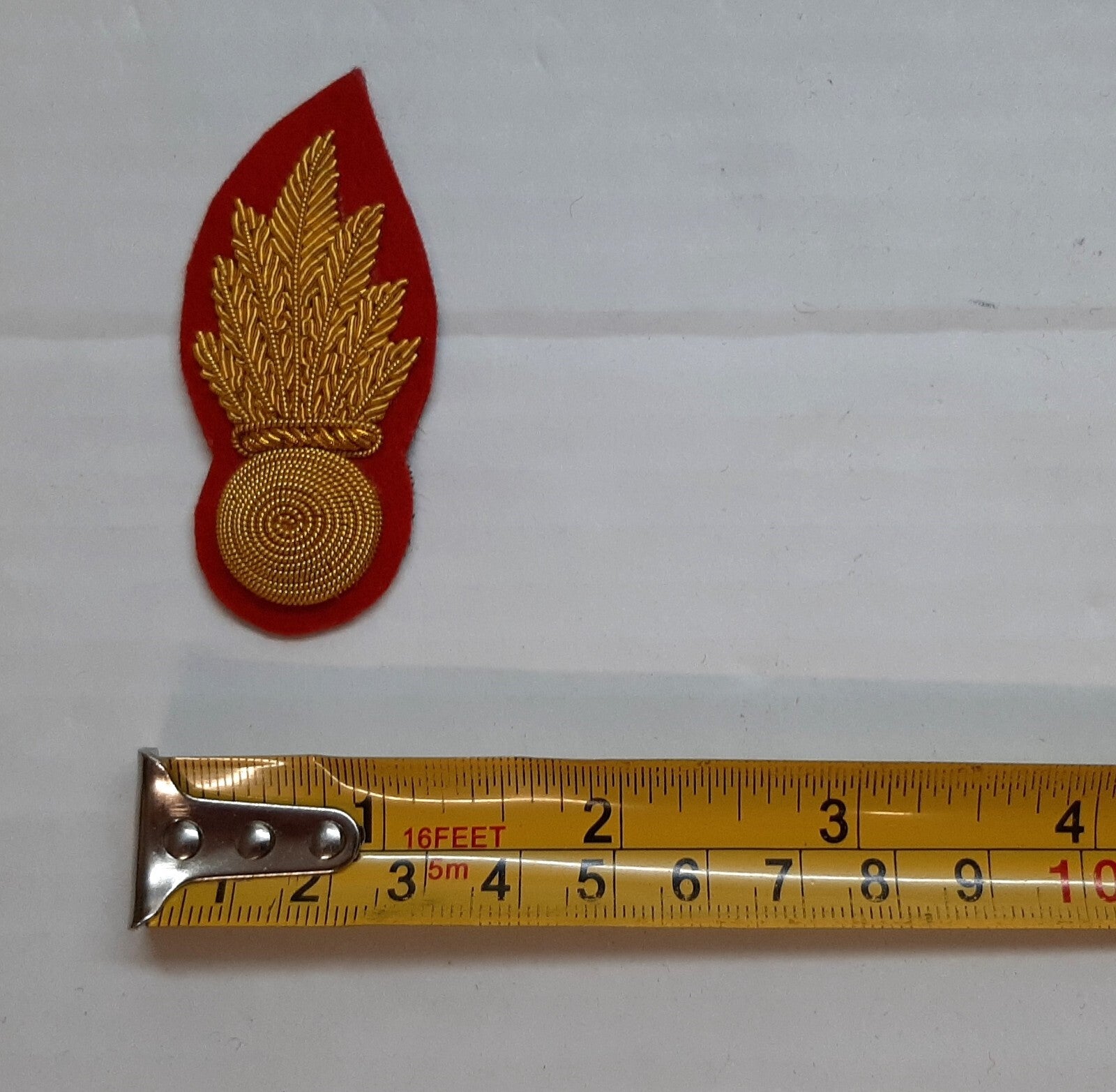 The Honourable Artillery Company NCO Scarlet Grenade Embroidered Collar Badge