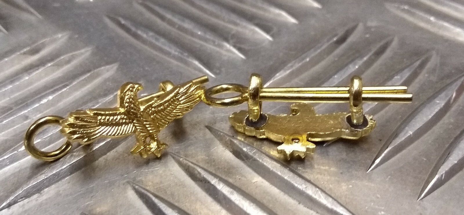 Genuine Issue RAF Royal Air Force Type Wingspan Eagle Matching Metal Badges MFCD6