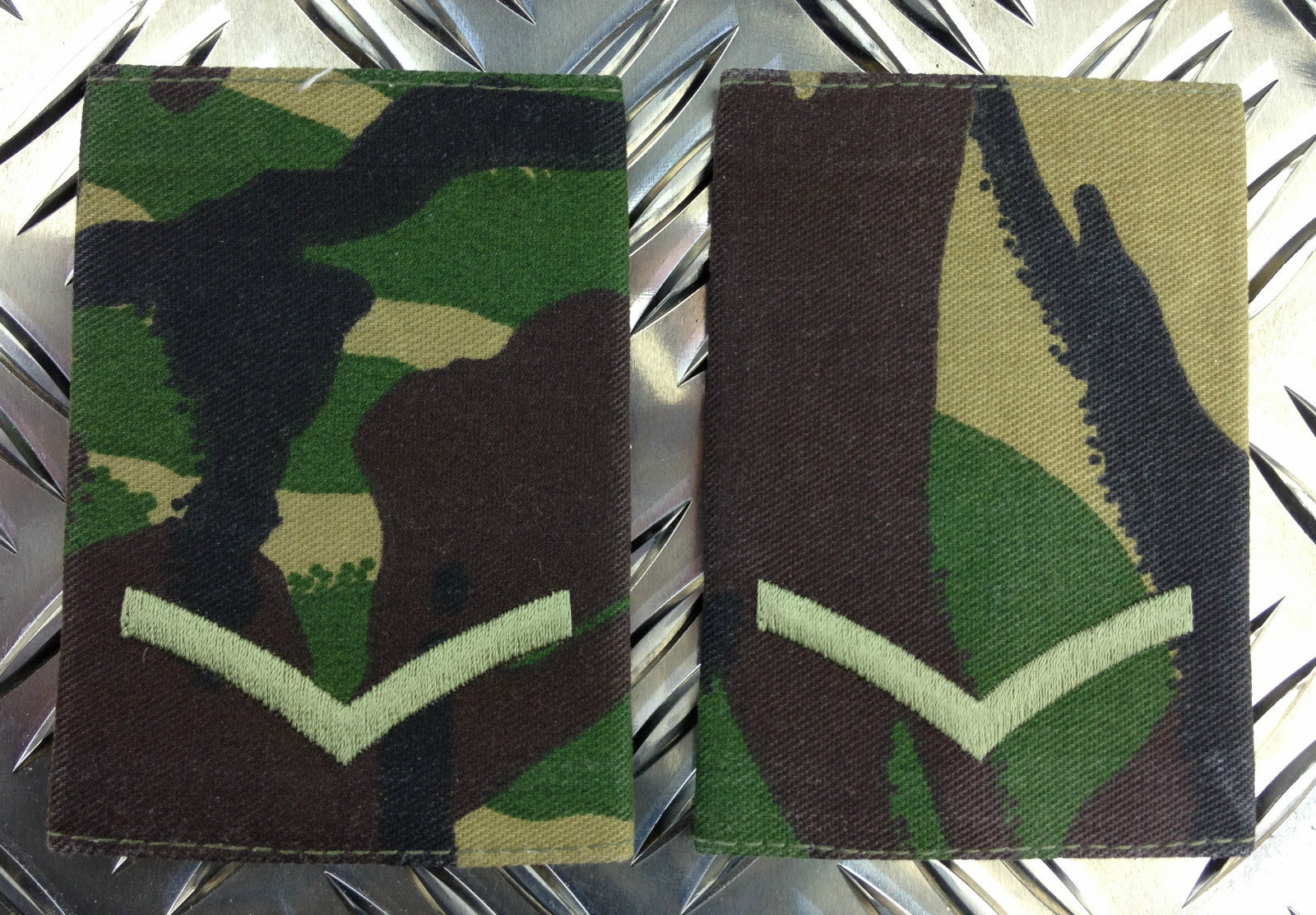 Genuine British Army Woodland Camo LANCE CORPORAL Rank Slides / Epaulettes - NEW