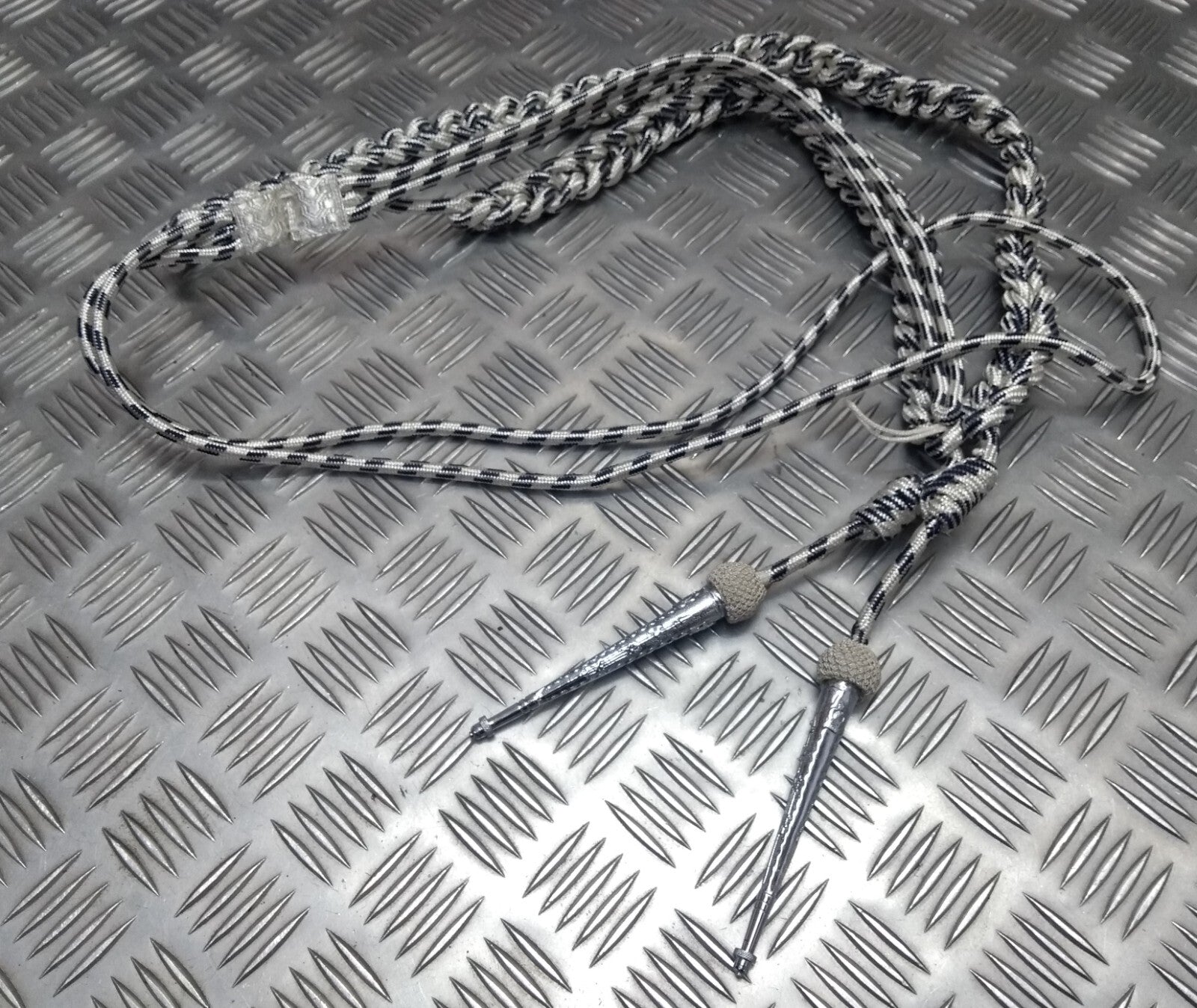 Oman Silver Aiguillette Senior Officer Blue Fleck Ceremonial UK Made