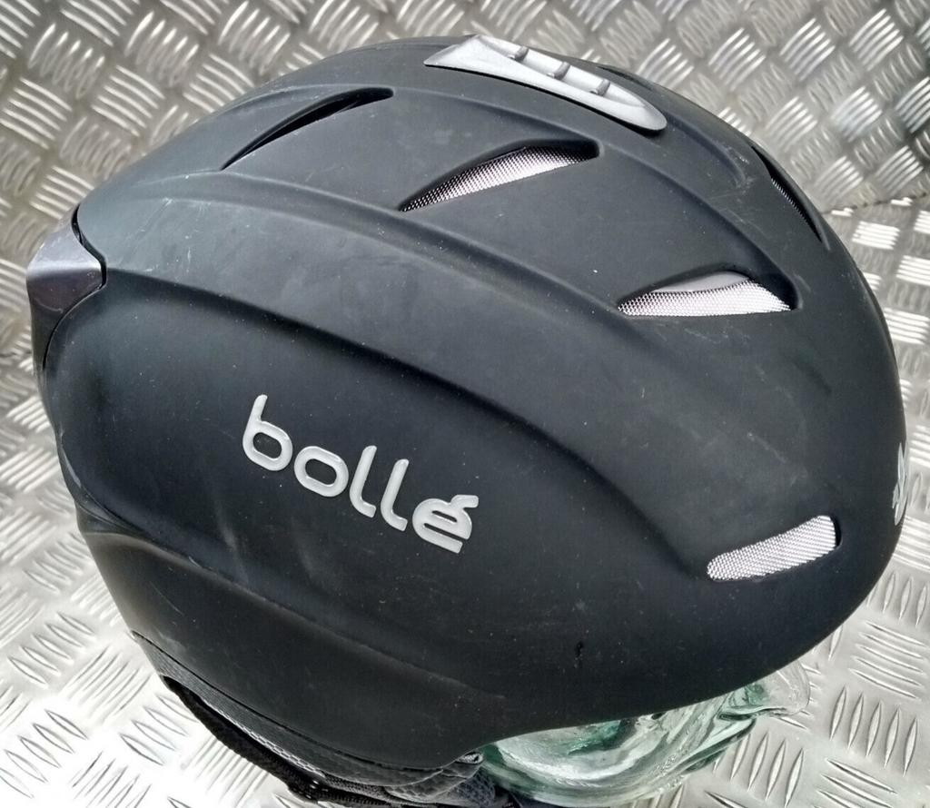 Bollé Powder Freebird Adult V44 SB Skiing / Snowboard Helmet Mat Black USED