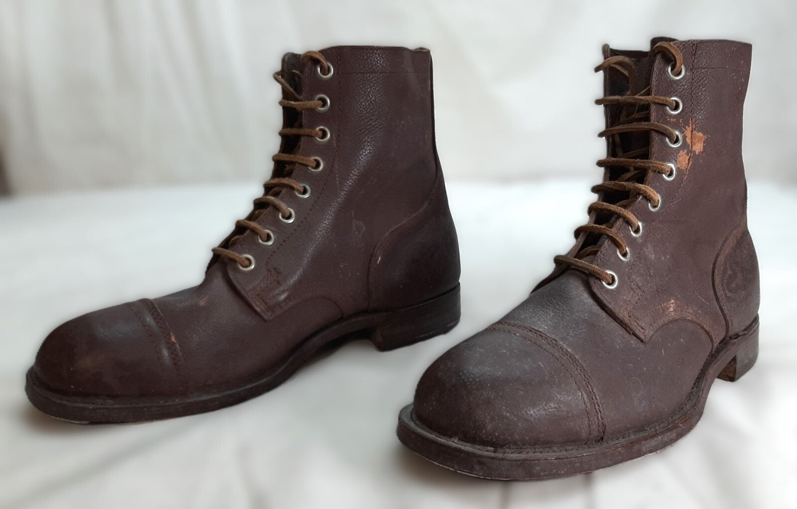 Vintage Army Boots Brown Leather WW2 Pattern Dated 1945 Heel & Toe Plates EU 47