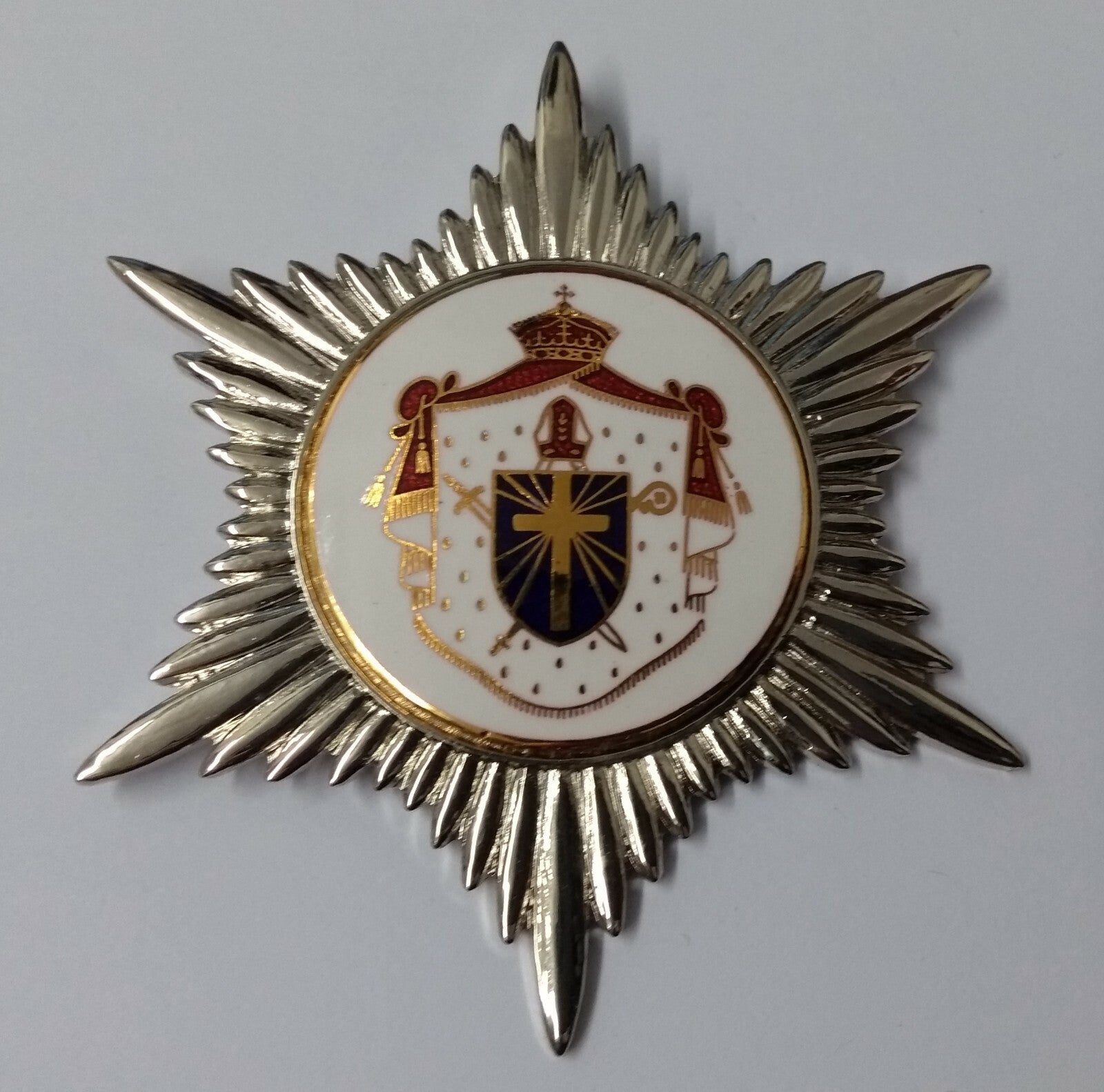 Genuine British Made Chrome Plated Star Badge With Decorative Insignia