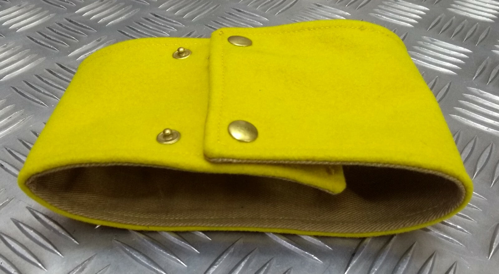 Yellow Armband Brassard WW2 Pattern British Army Old Stock Unissued Khaki Lined
