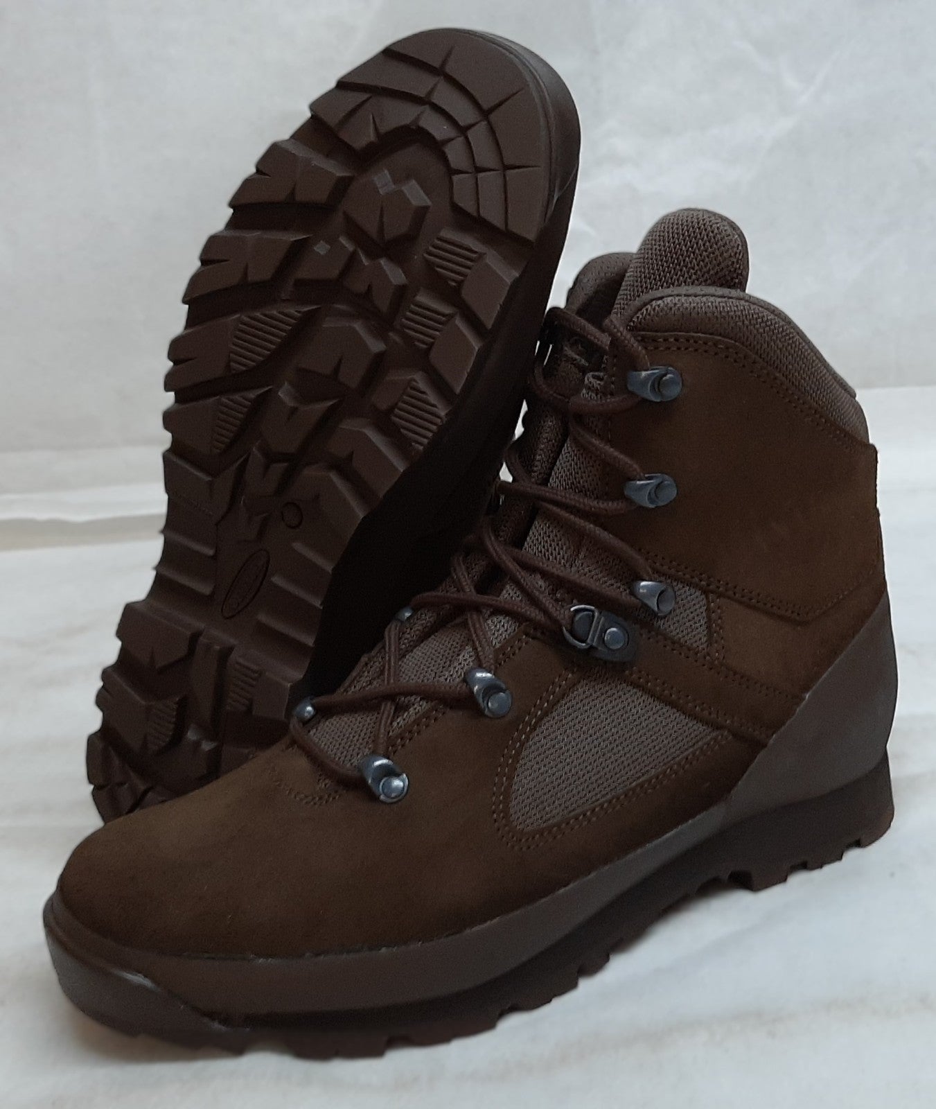 Haix Desert Boots Combat High Liability Full Army Spec Footwear UK 12M