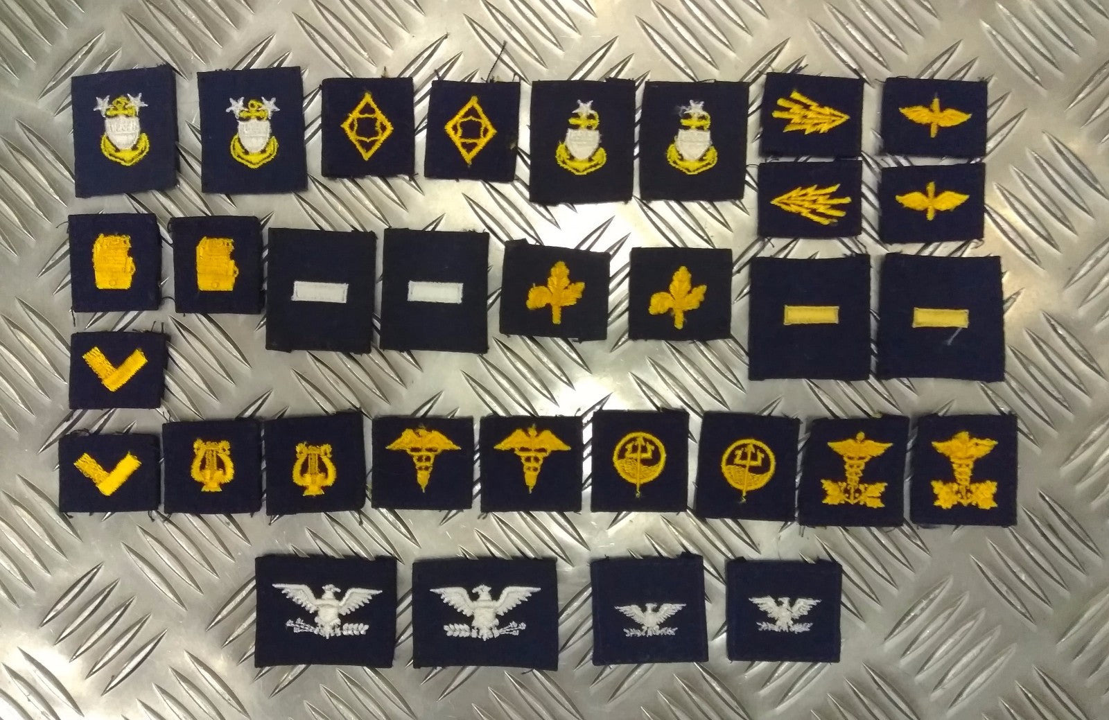 US NAVY NAVAL / Coastguard Style Collar Device Patches Asst Insignia USN - NEW