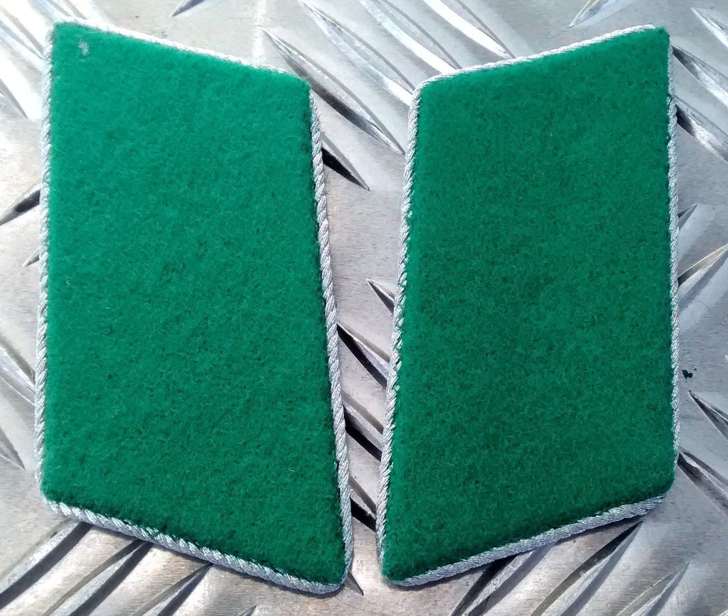 Gorgets Collar / Shoulder Dress Uniform Tabs Green With Silver Braided Border L