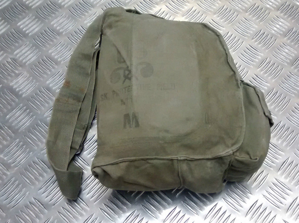 Vintage US MSA M17 Gas Bag Side Bag / Hip Bag USGI Vietnam