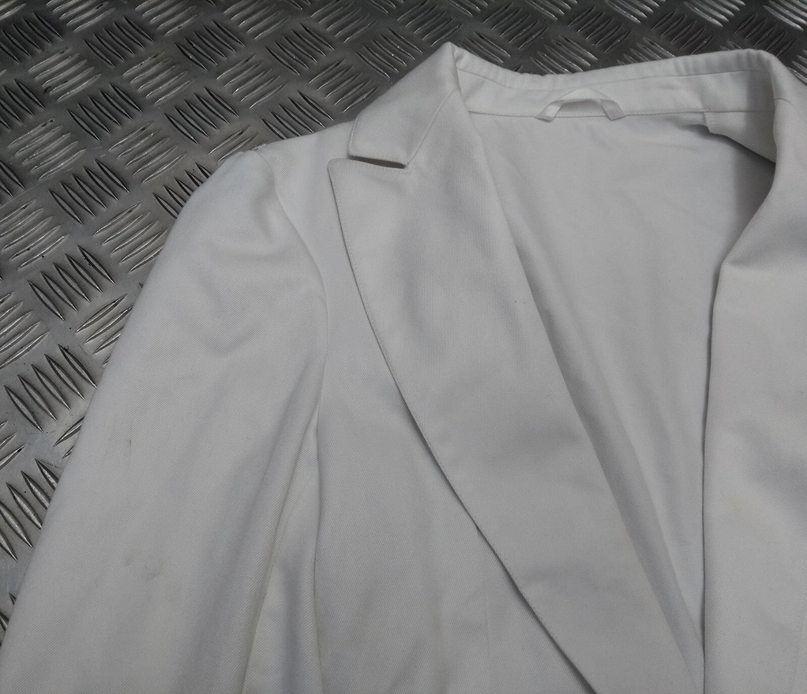 WRAF / RAF No8 Mess Jacket Woman's Tropical Royal Air Force White
