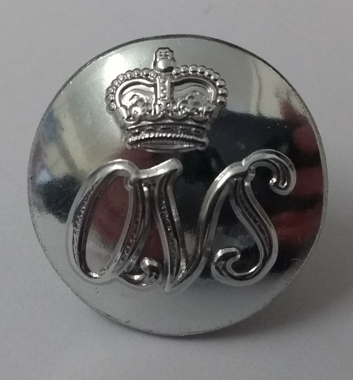 Genuine British Queen Victoria School (QVS) Insignia Chrome Buttons 30L ASBT83