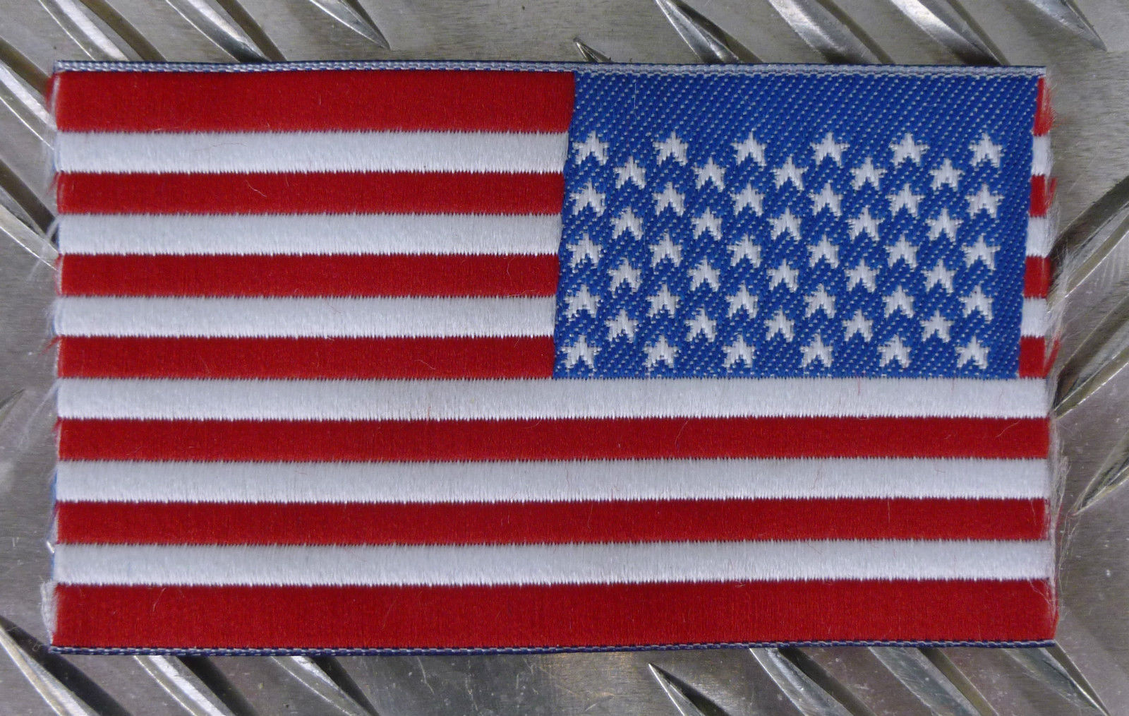 US / Sew-on American Flag Right Shoulder [Reversed]- NEW