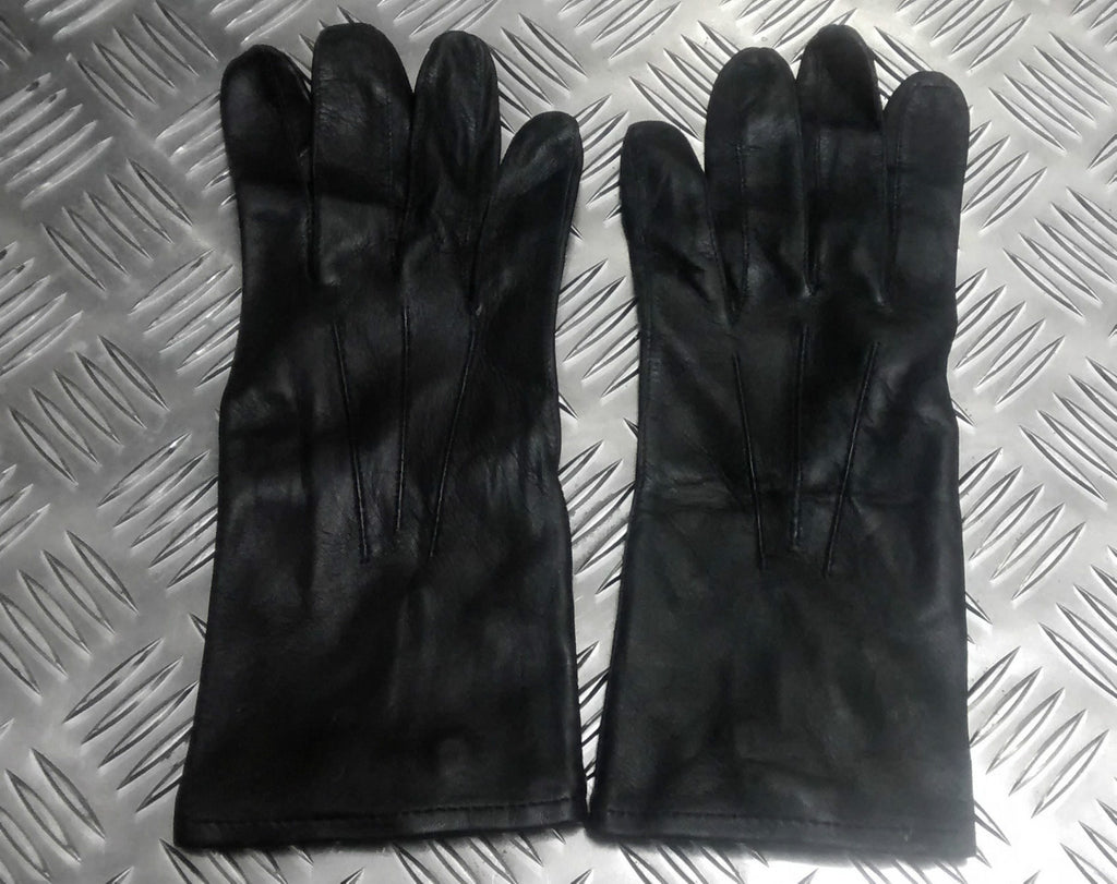British Woman's Black or Brown Leather 3 Dart Parade Gloves
