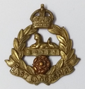 Vintage Kings Crown British Army East Lancashire Regiment Insignia Metal Badge