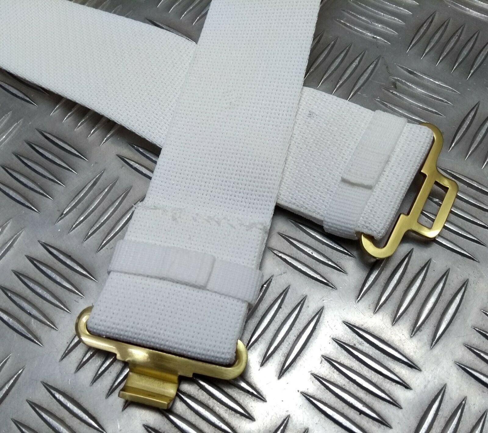 British Army Issue White Courlene Parade Belt with Brass Buckle