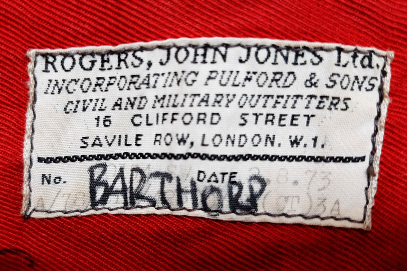 Vintage Officers Cape Red Lined British Army 1973 Pattern Foot Guards No Buttons
