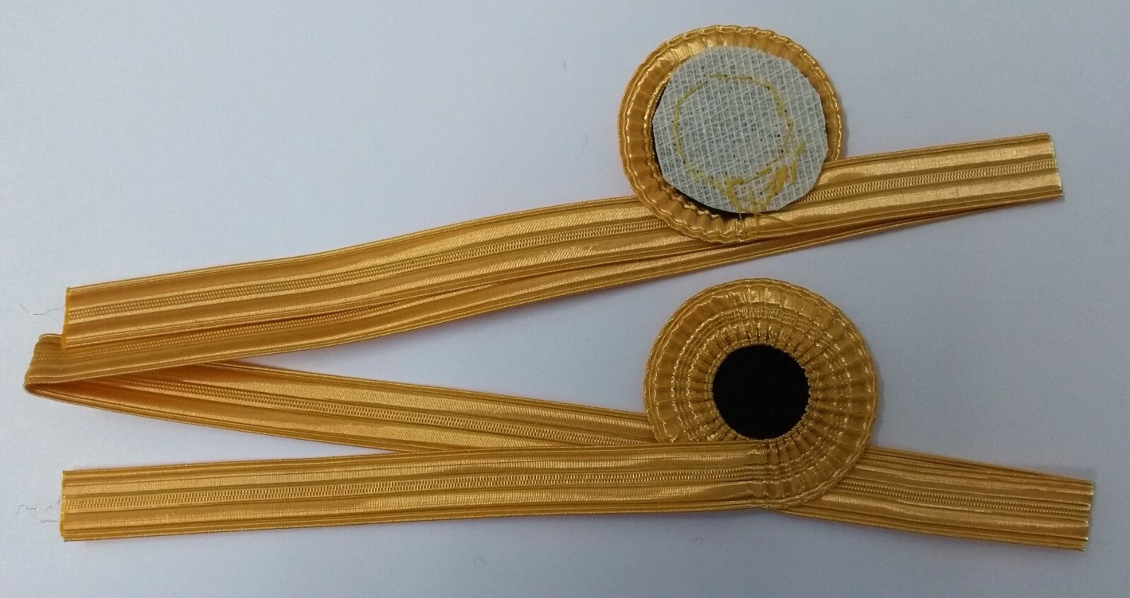 British Royal Navy RN Gold Wire Rank Slide Curls Lieutenant to Commander RN Spec