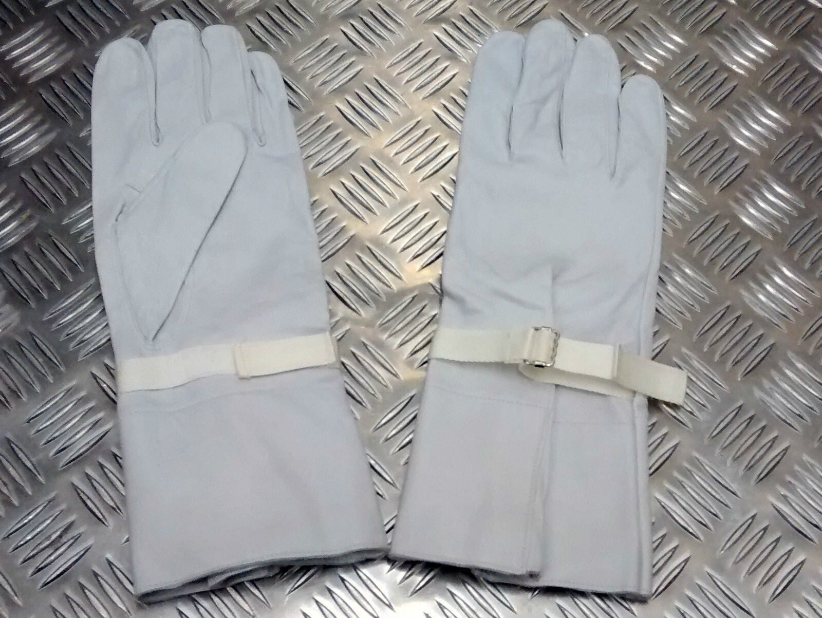 Light Grey Leather Ceremonial Gauntlet Gloves size Large Genuine British - NEW