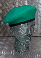Hobson of London Mid Green Wool Lined Beret Size 7 1/4 New