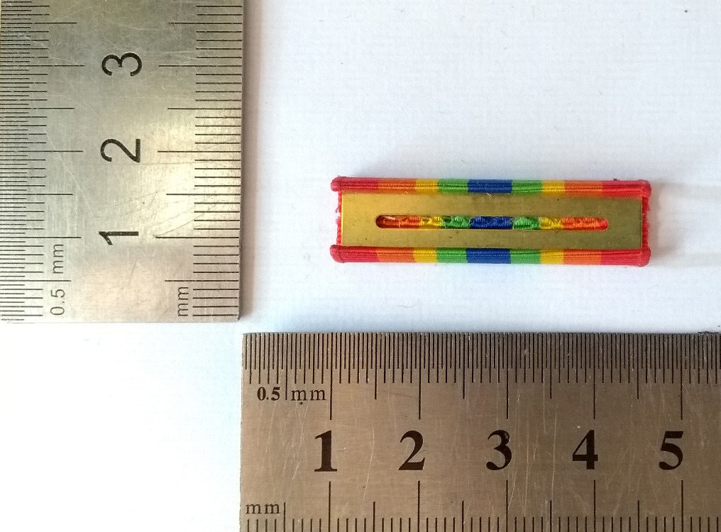 US Service Medal Ribbon on Bar / Red Orange Yellow Green Blue