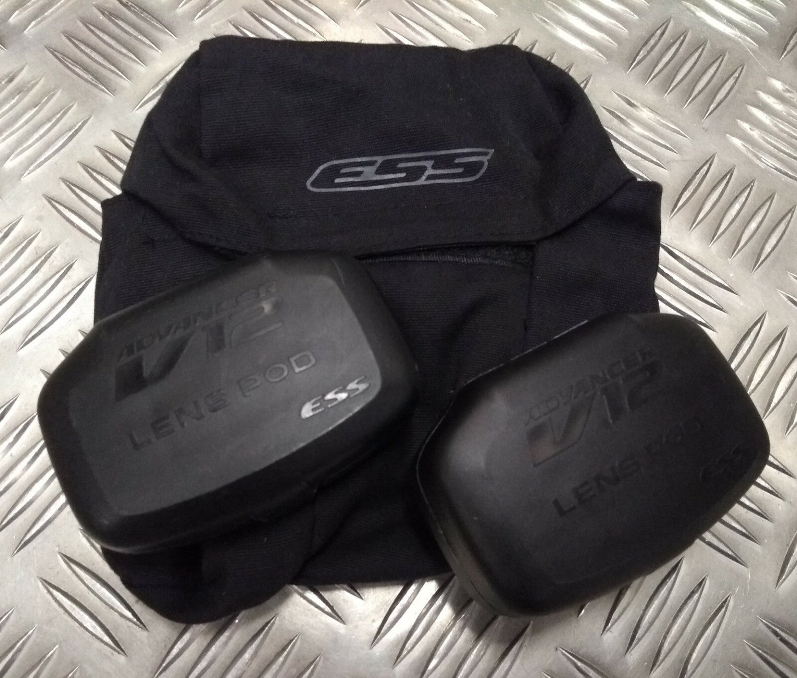 Genuine Army Issue ESS V12 Advancer Replacement Lens & Case For Tactical Goggles
