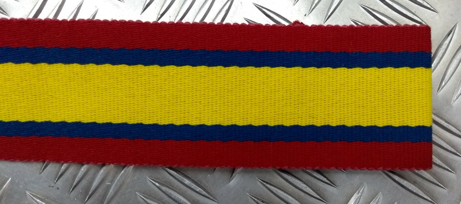 Genuine British RHA Royal Horse Artillery 4th Reg Stable Belt Material 64mm