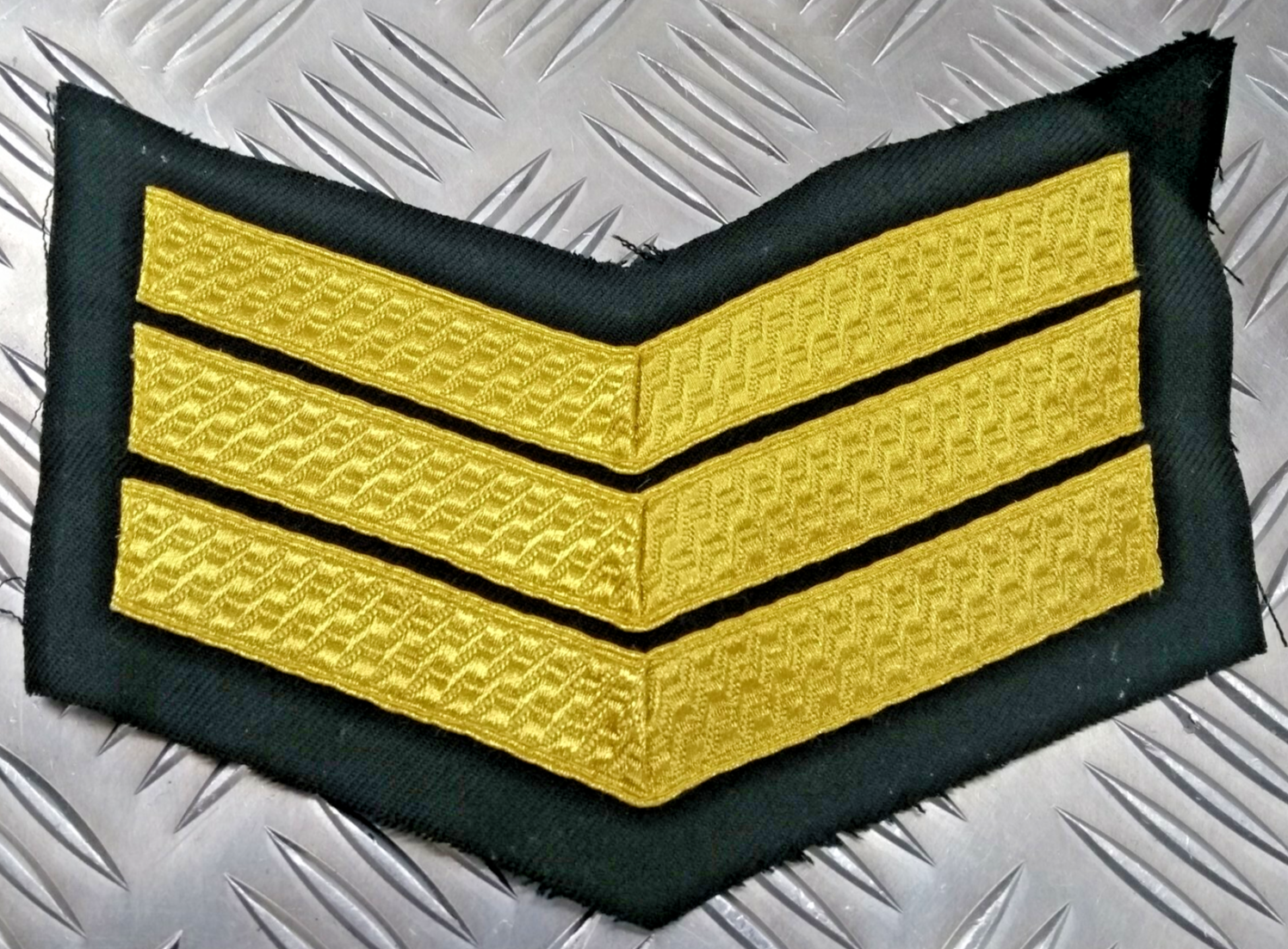 Genuine British Issue 3 Chevrons Gold on Green Men's Patches x 2 NEW