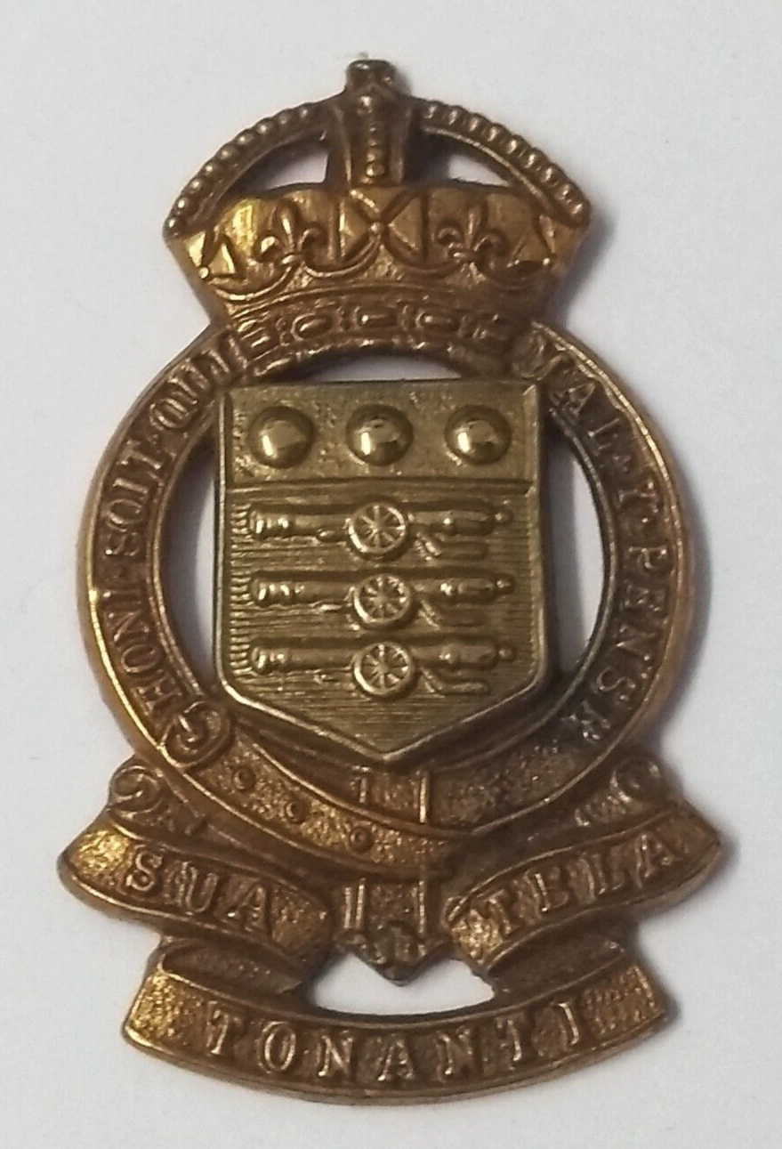 Vintage Kings Crown R A O C Royal Army Ordinance Corps Metal Insignia Badge