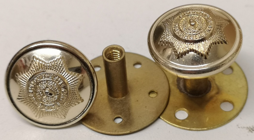 Cheshire Regiment 30L Screw Base Buttons x2
