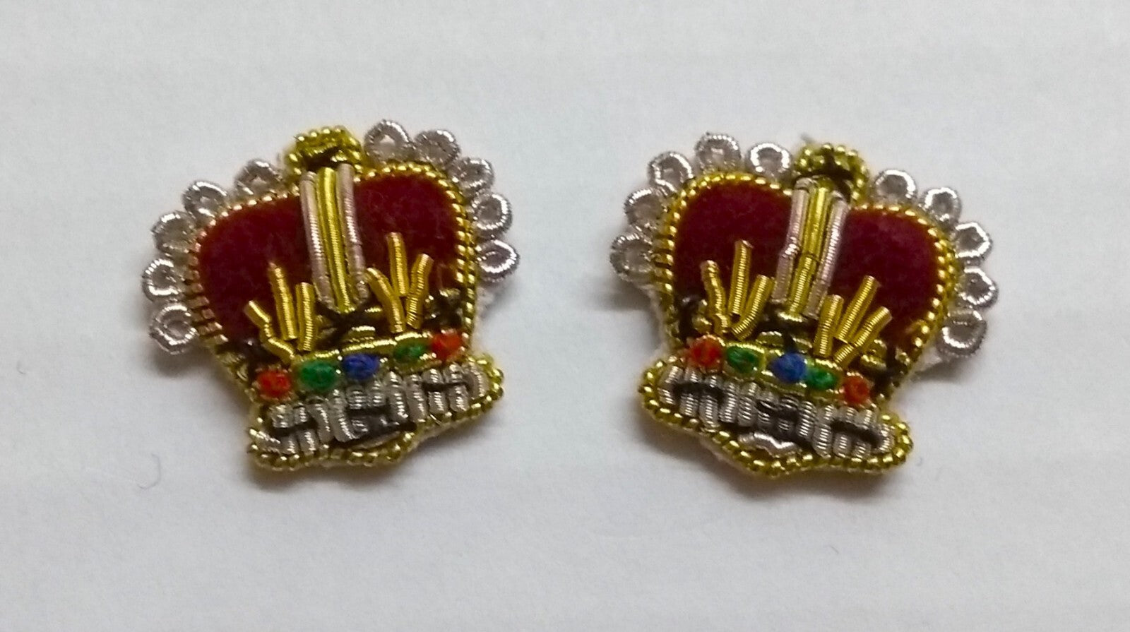 Army Crowns Gold/Silver With Crimson Padding Hand Embroidered H/E Insignia 1/2"