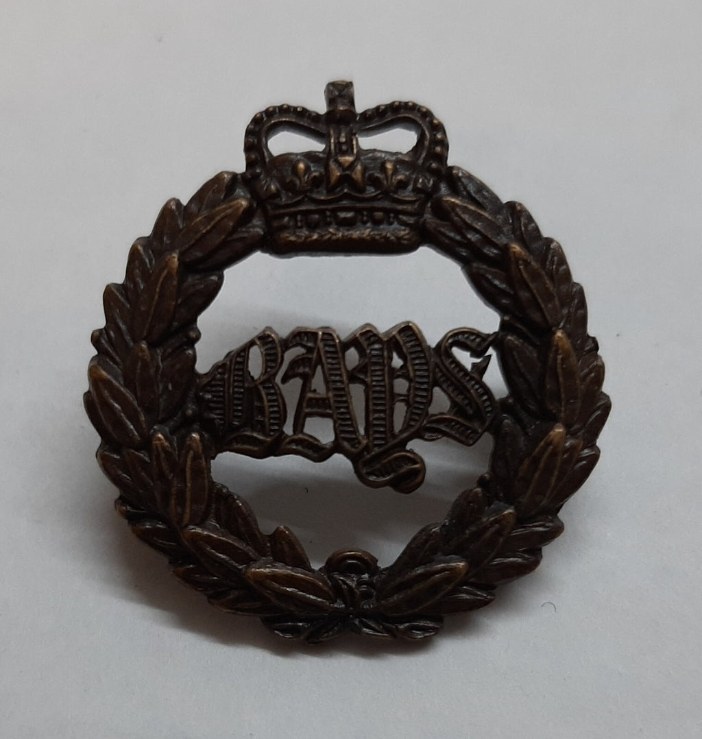 QDG Badge Queen's Dragoon GDS "BAYS" Bronze Colour