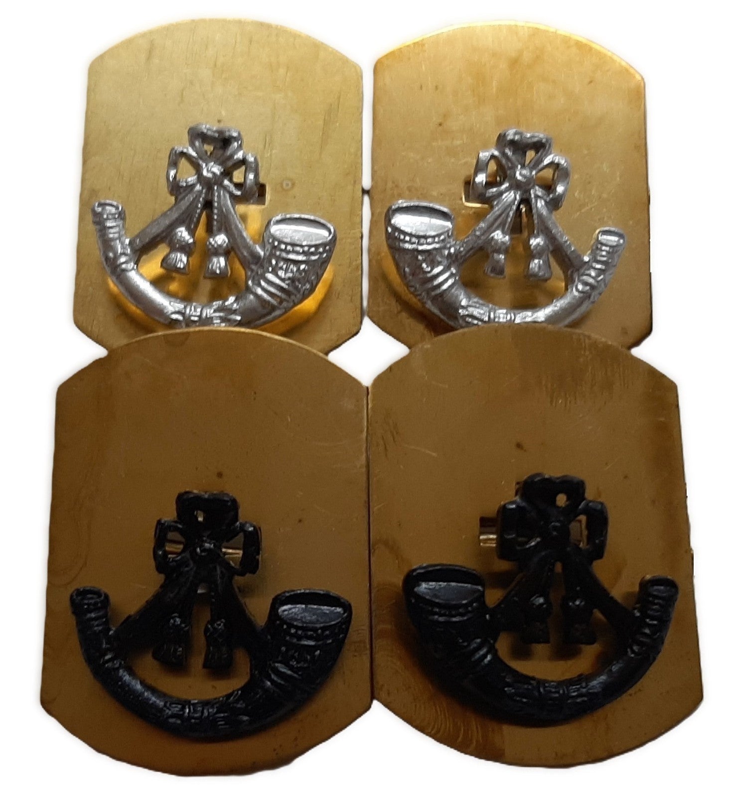 The Light Infantry LI British Army Collar Badge Sets 1 x Silver 1 x Black NEW