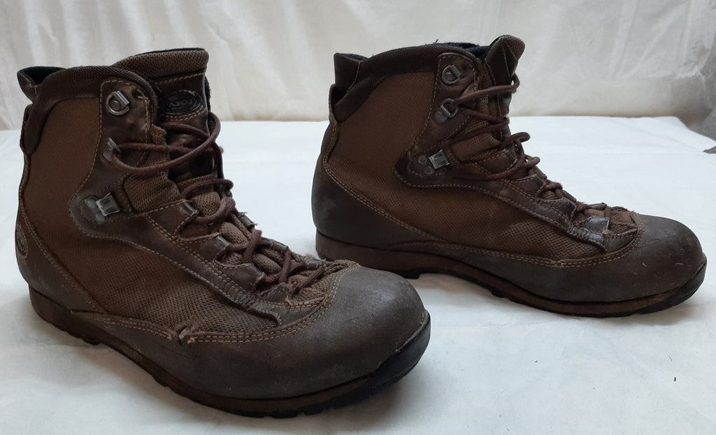 AKU MVP Boots Lined GTX Combat With Vibram Soles Genuine British Army Spec 10M