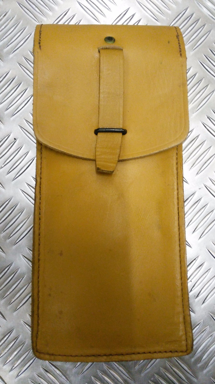 Genuine Vintage Issue Leather Ammo / Utility Pouch Light Brown / Tans C