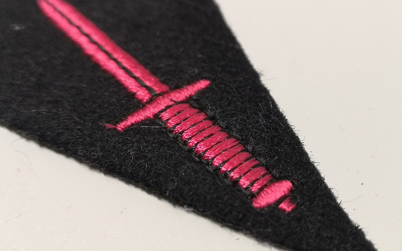 Army Commando Red Dagger on Black Felt Patch