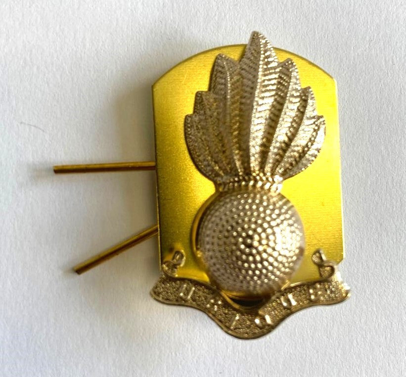 Royal Artillery RA Collar Dogs / Badges Split Pins OR's Army NEW