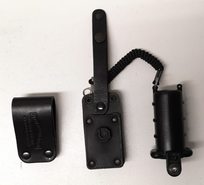 Genuine British & Security Details / Forces Black CS Gas Holder ILG