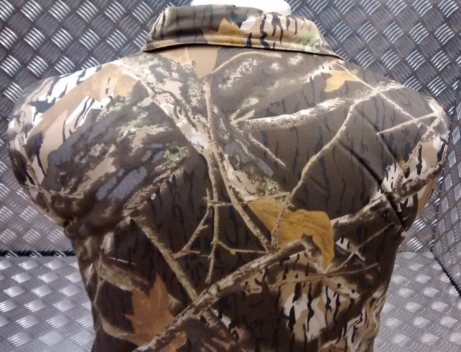 Hunters Action Vest Tree Camo Tactical Fishing Body Warmer - NEW