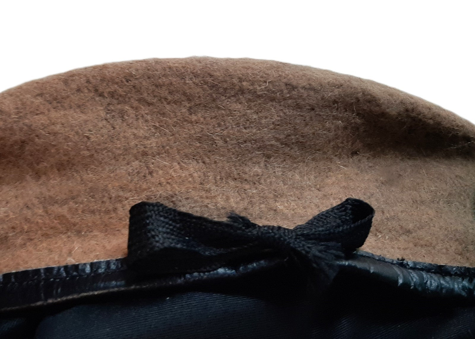 Army Military Style Beige / Sand Wool Beret Size 7 1/2 Large - NEW