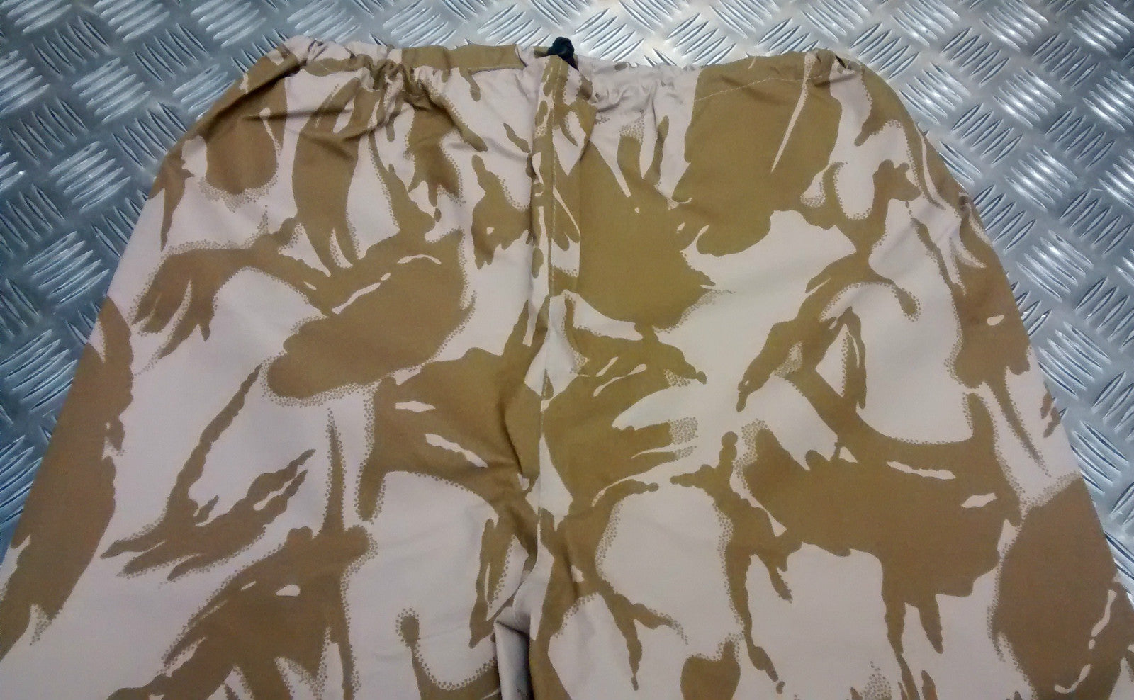 Desert Camouflage MVP Wet Weather DDP Over Trousers Genuine British Army - NEW