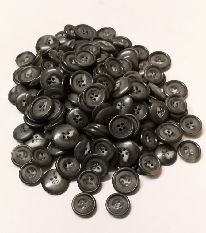 Vintage Style Mixed Size Green Grey Colour Buttons 230g
