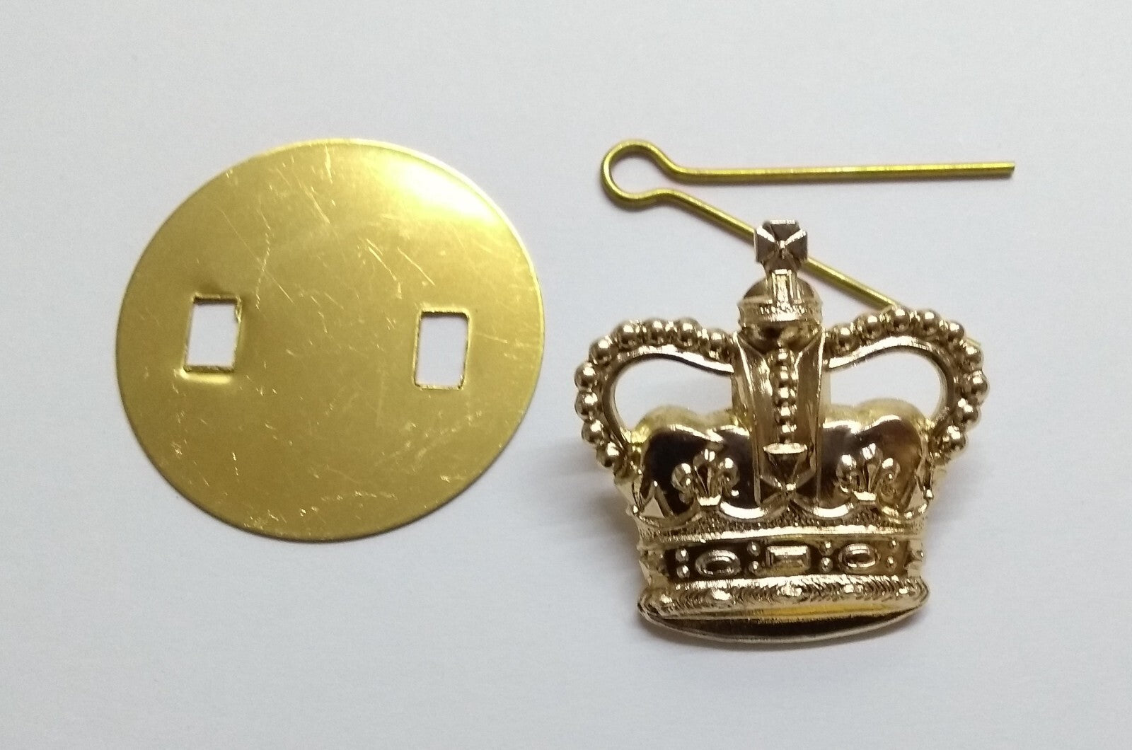 St Edwards Crown Class 2 WO2 Arm Badge with Fittings