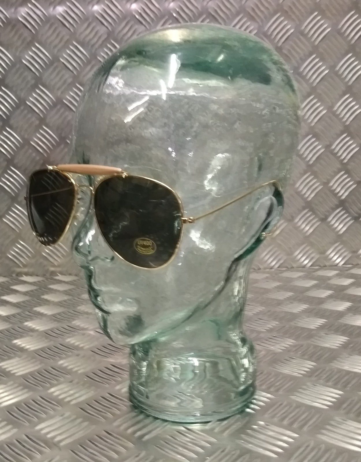 Top Gun Retro Style Aviators / Pilots Sun Glasses 3 Lens Options UV 400 Spec