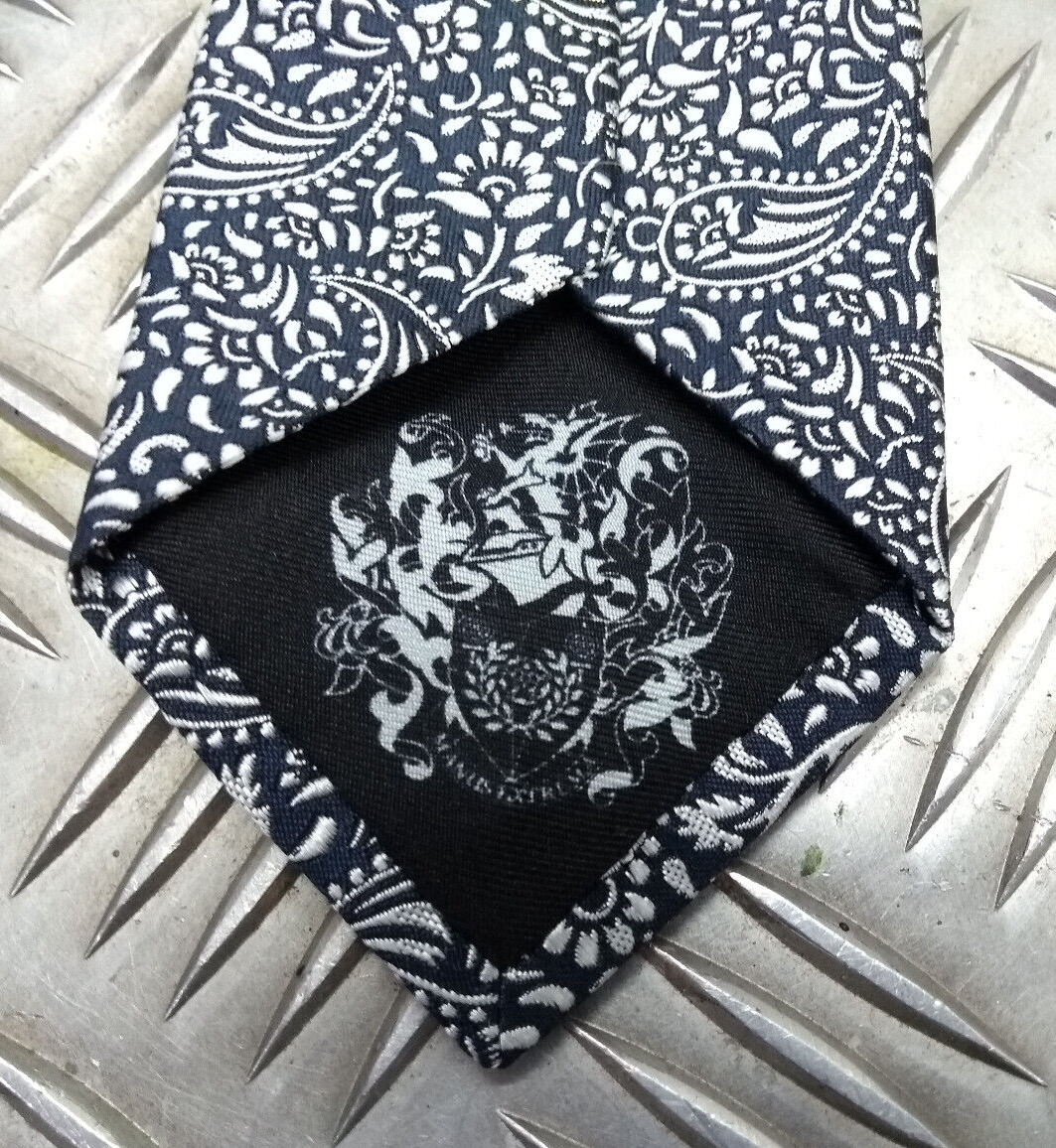 White Paisley Pattern on Black Silk Tie - NEW