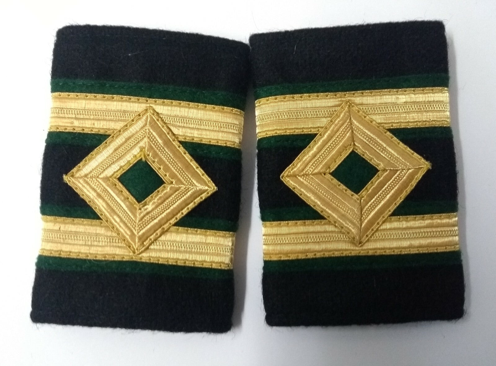 Genuine British Merchant Navy Electrical Tech OFC Gold Lace Slides ASPS431AA
