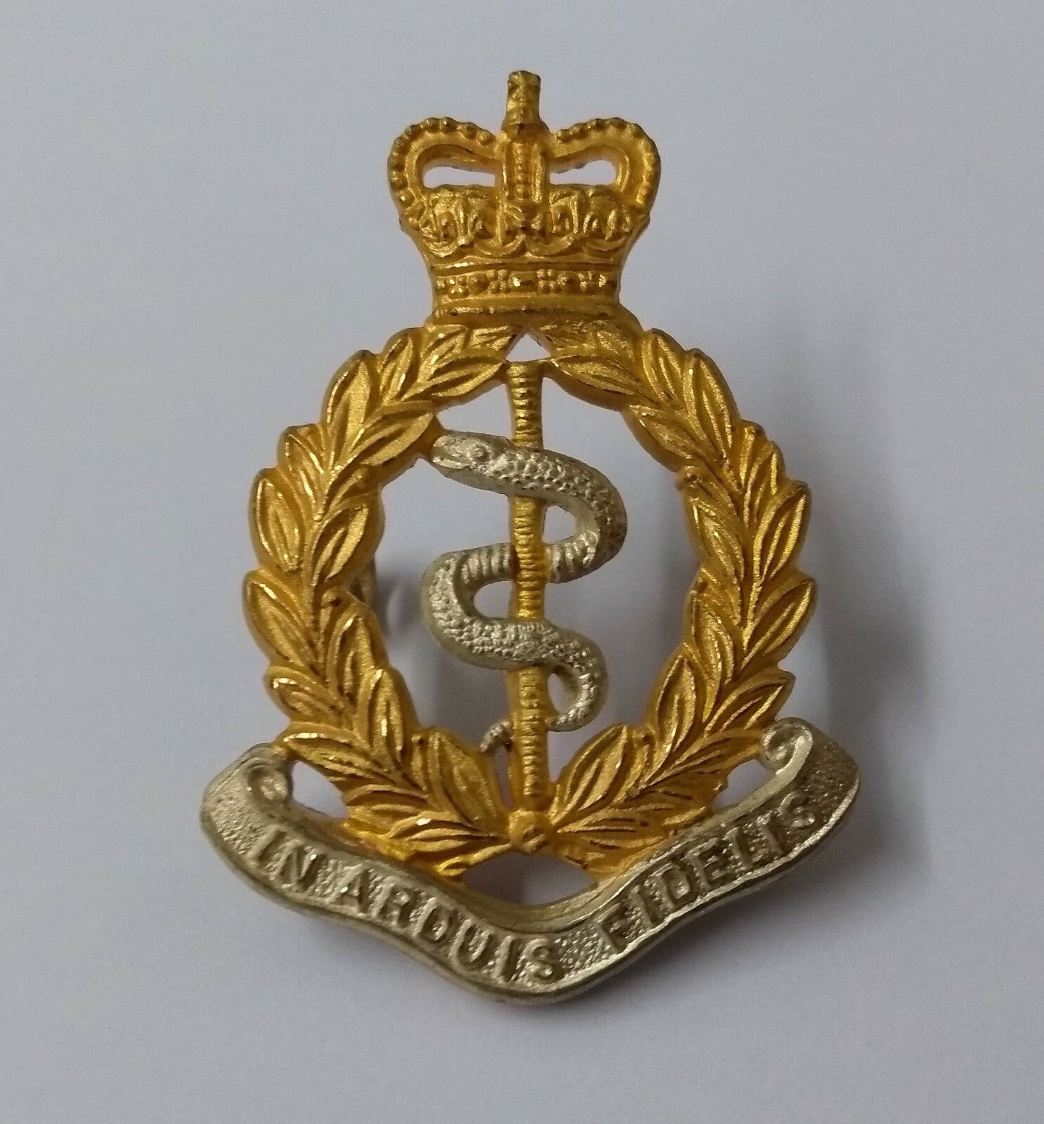 Vintage RAMC Hat Badge British Army Issue Royal Army Medical Corps Old Pattern